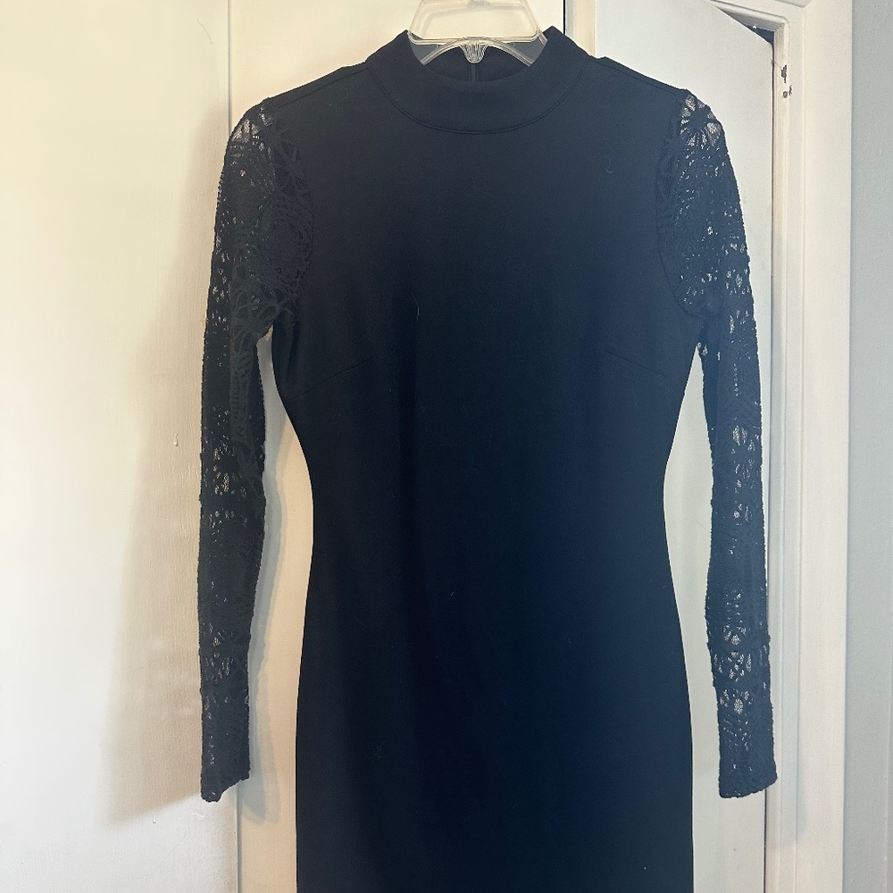 *Brand New* Lulu’s Black Lace Dress